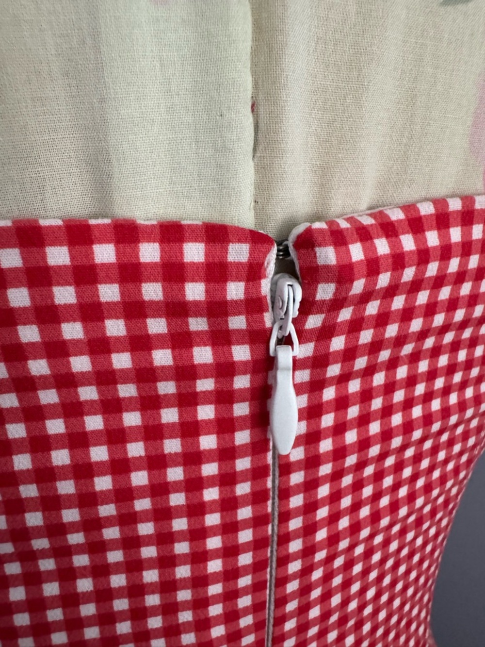 Abercrombie & Fitch Red Gingham Strapless Midi Dress - Picture 6 of 10